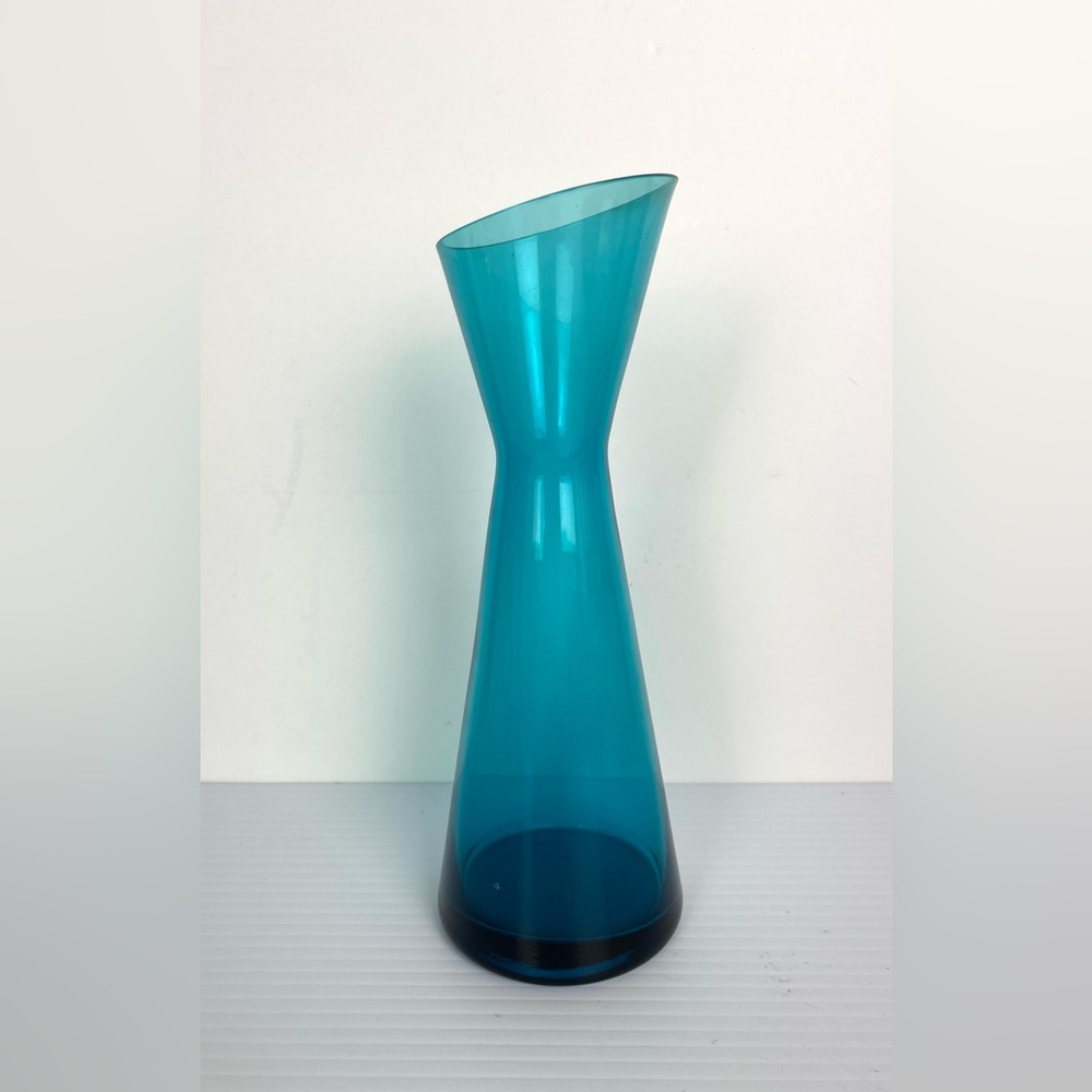 Mid Century Eames Era Morgantown Adams Glass Slant Top Vase Peacock Blue 8 7/8”H
